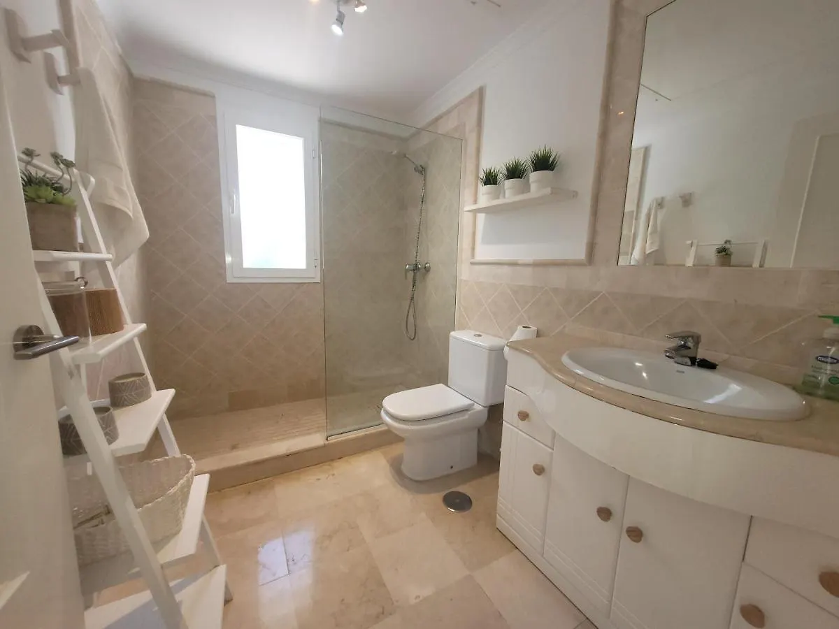 Private Luxurious Villa Walking Distance To Puerto Banus ماربيا 0*,  إسبانيا
