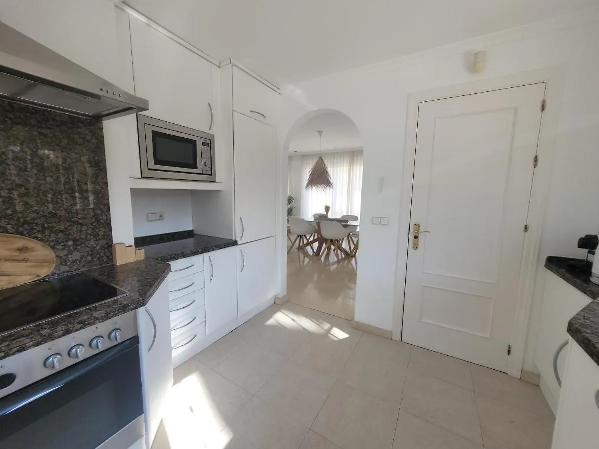 Private Luxurious Villa Walking Distance To Puerto Banus Marbella
