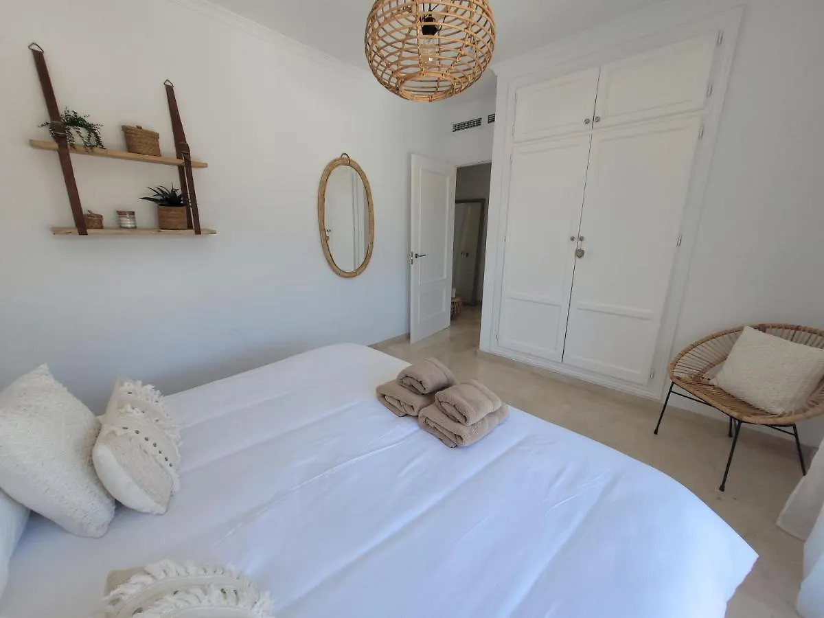 Private Luxurious Villa Walking Distance To Puerto Banus Marbella