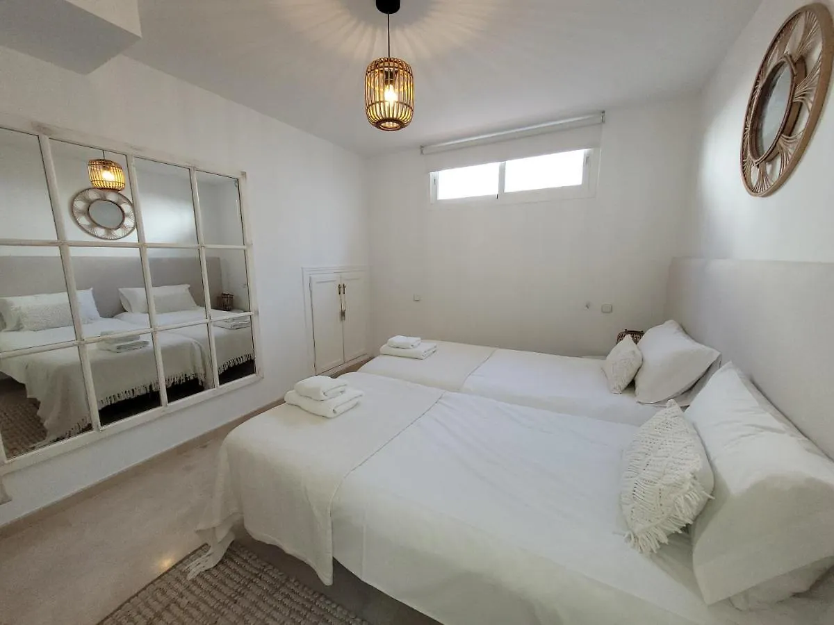 Private Luxurious Villa Walking Distance To Puerto Banus Marbella