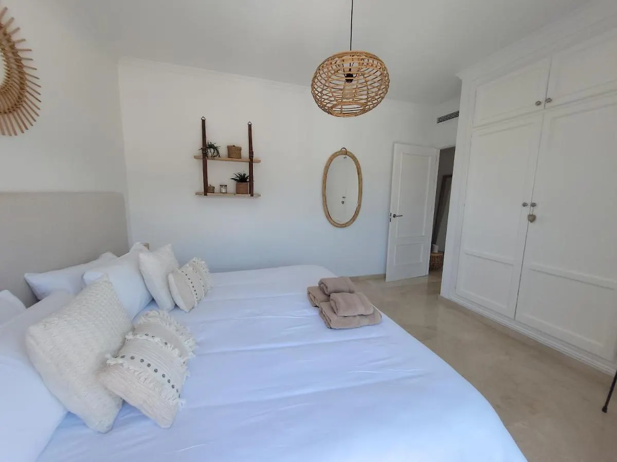 Private Luxurious Villa Walking Distance To Puerto Banus Marbella
